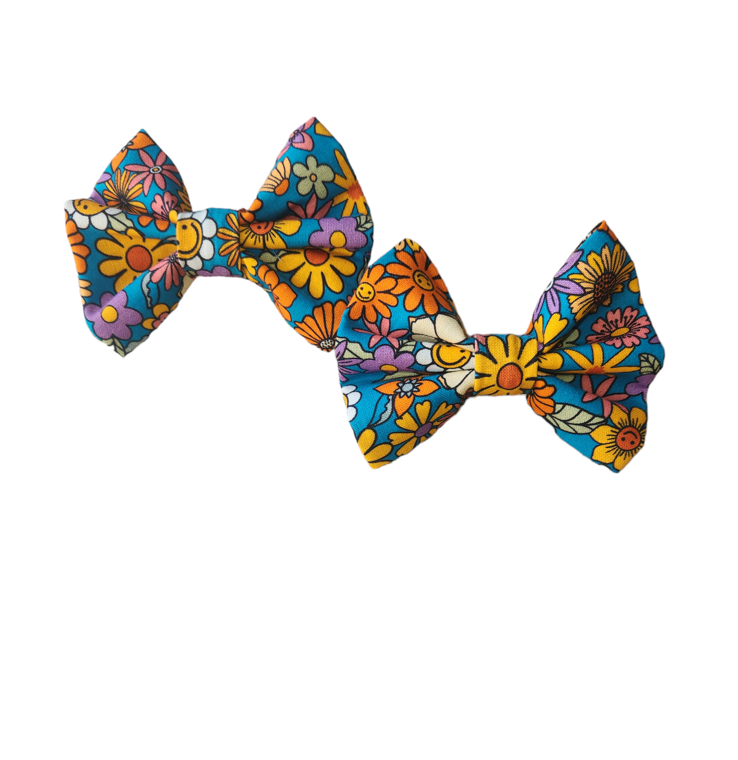 Small Happy Flower Bow