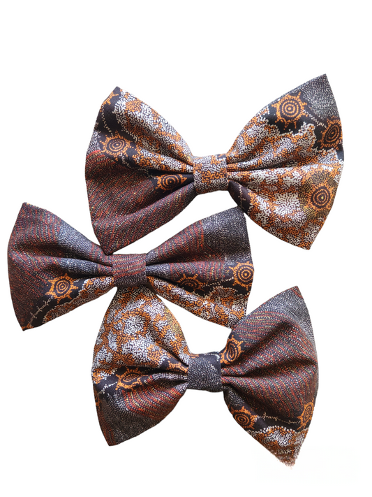 Medium Napaljarri-warnu Jukurrpa Bow