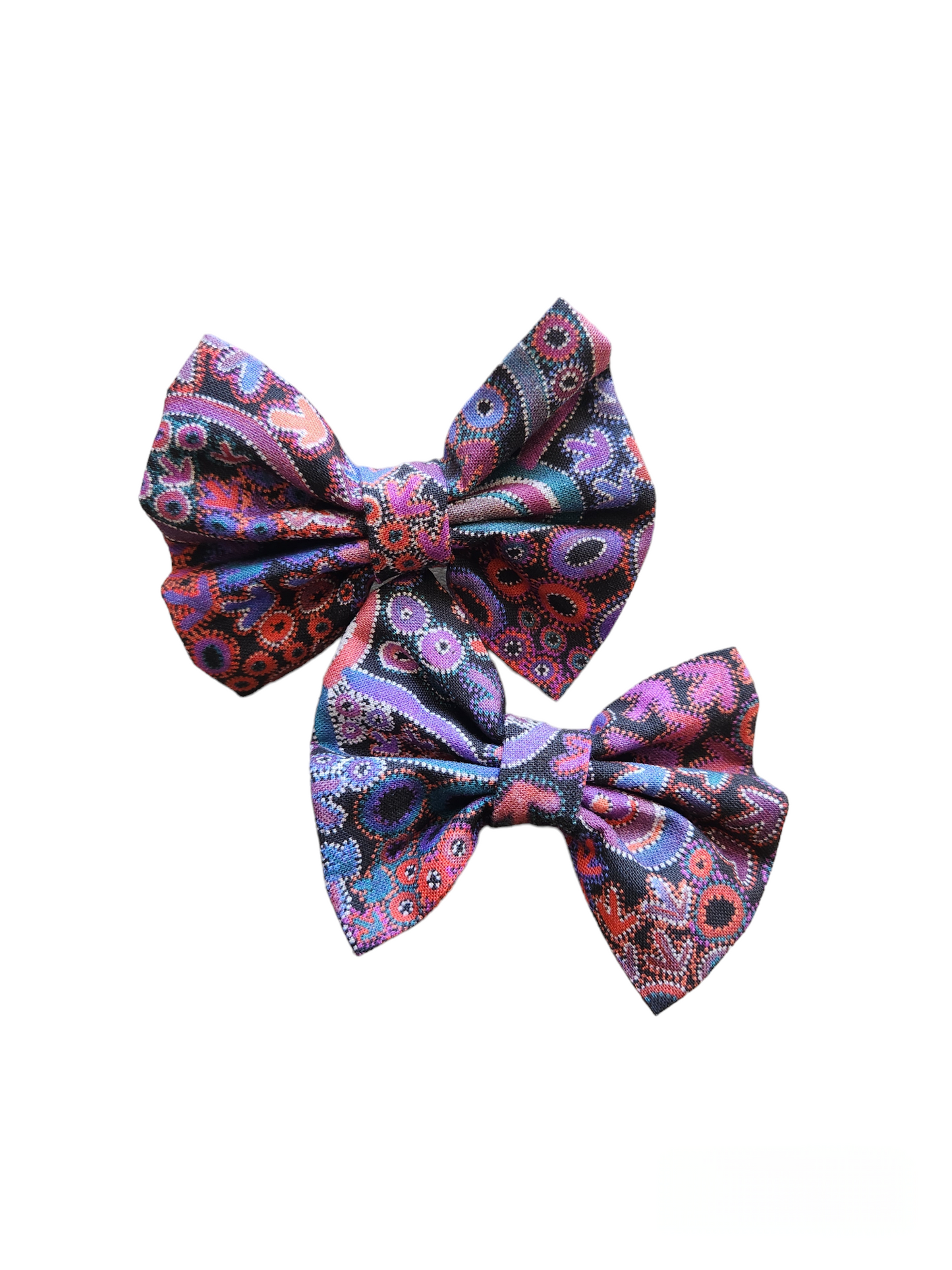 Small Emu Dreaming Bow